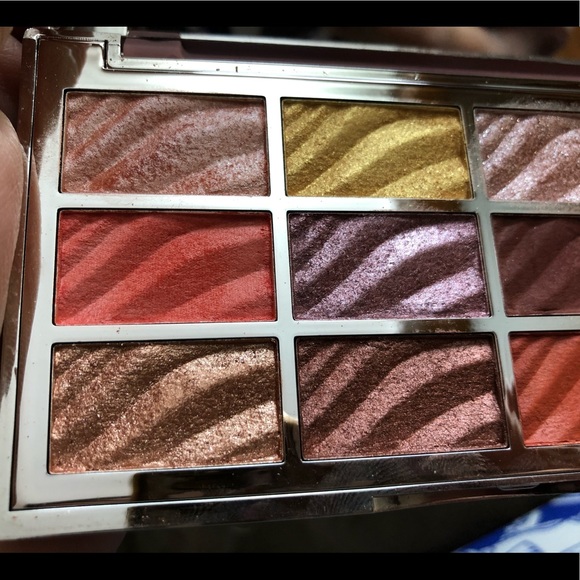 Ciate London The Velvet Palette Eyeshadow Palette Makeup EUC - Picture 3 of 7